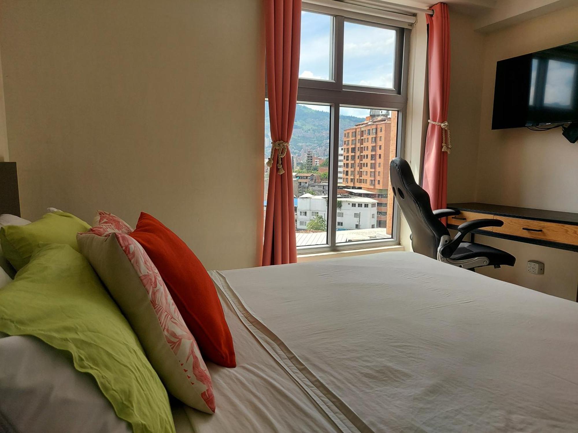 All Inclusive Suites Medellin Exterior photo
